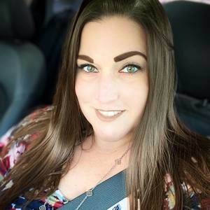 Meet your Posher, Alisa